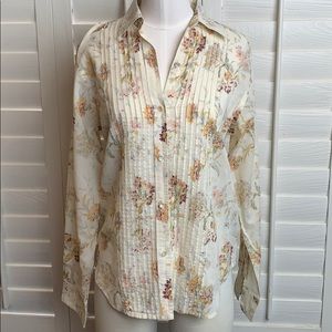 Lauren by Ralph Lauren floral button down blouse S